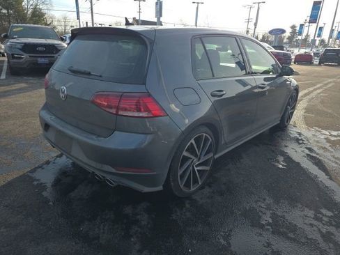 Used 2019 Volkswagen Golf R 4-Door image 8