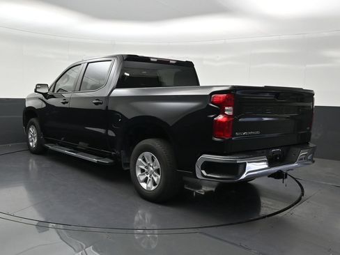 Used 2023 Chevrolet Silverado 1500 LT RWD image 3