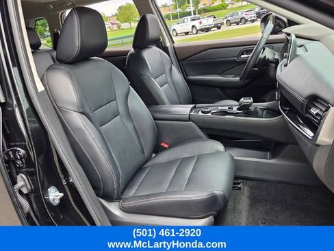 Used 2023 Nissan Rogue SL AWD/4WD image 18