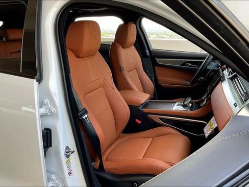 New 2026 Jaguar F-PACE R-Dynamic S image 12