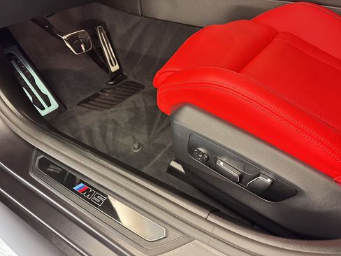 Used 2026 BMW M5 w/ Executive Package image 13