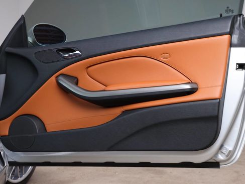 Used 2004 BMW M3 Coupe image 91