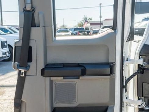 Used 2020 Ford F350 XL w/ Power Equipment Group RWD image 31