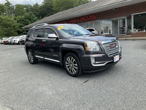 Used 2016 GMC Terrain Denali AWD/4WD image 3