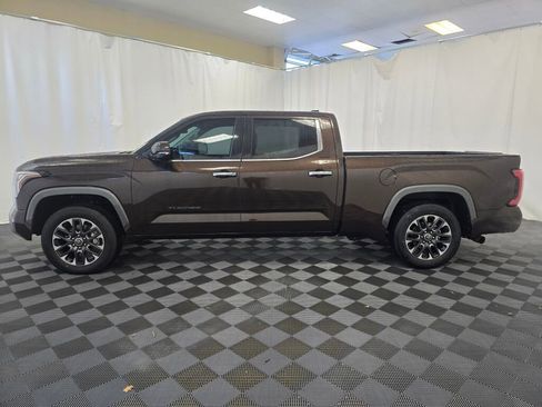 Used 2022 Toyota Tundra Limited image 3