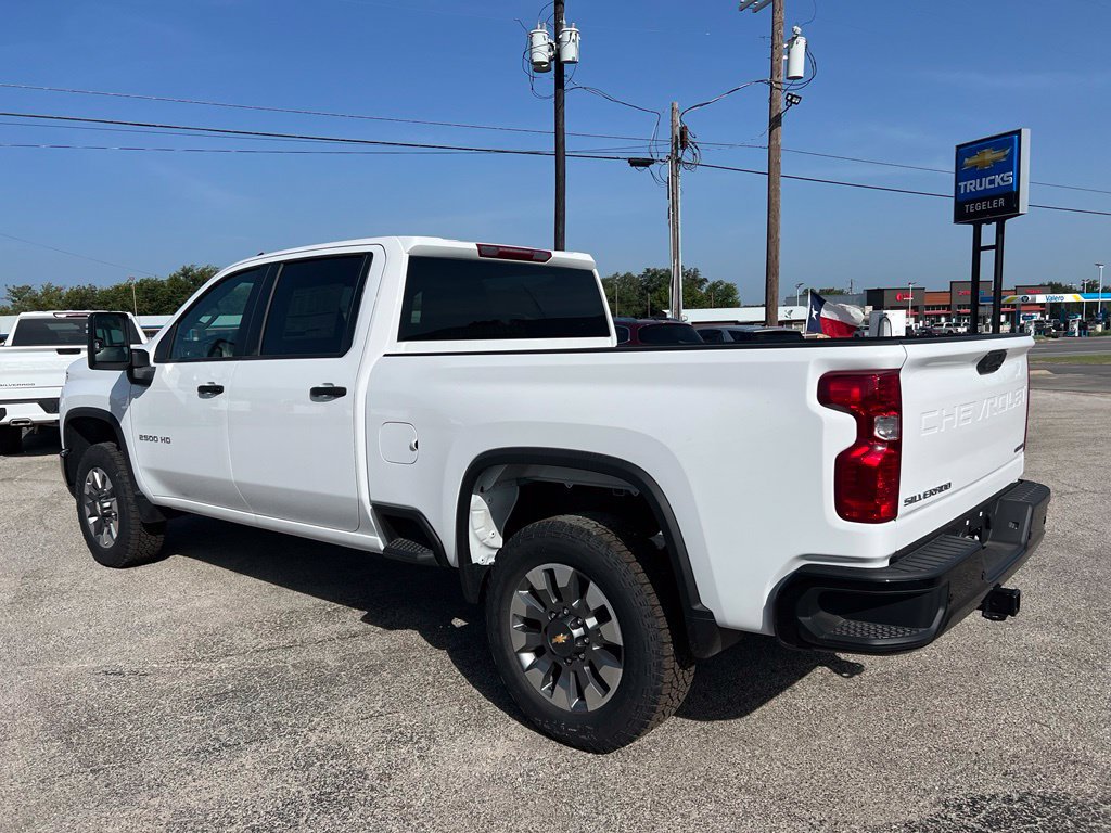 New 2026 Chevrolet Silverado 2500 Custom w/ Custom Value Package AWD/4WD image 2