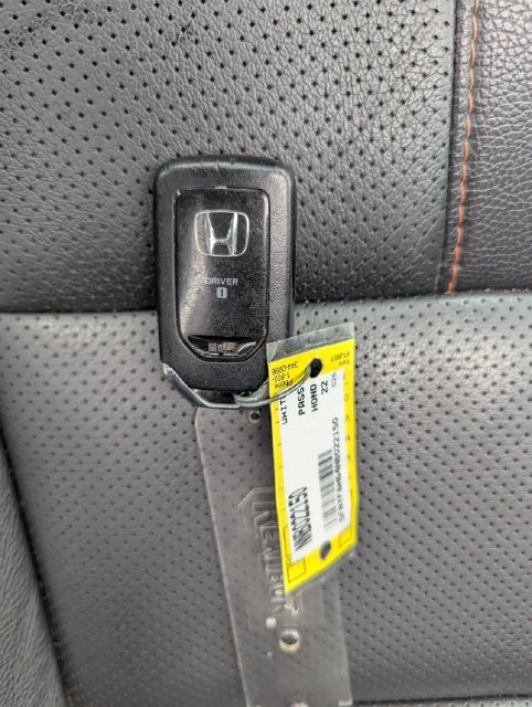 Used 2022 Honda Passport TrailSport image 34