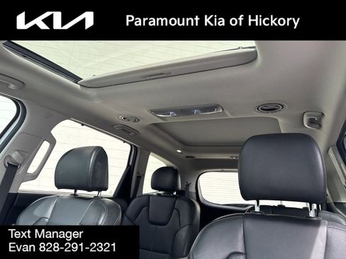 Used 2022 Kia Telluride SX w/ Nightfall Edition Package AWD/4WD image 36