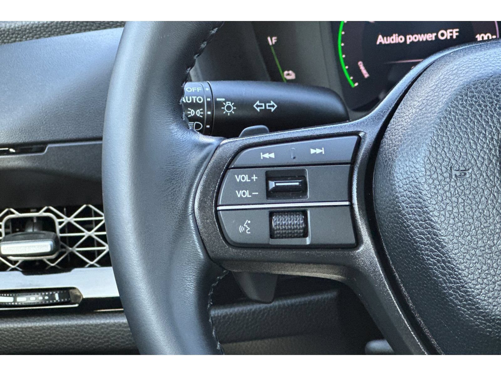 Used 2025 Honda Accord Sport image 36