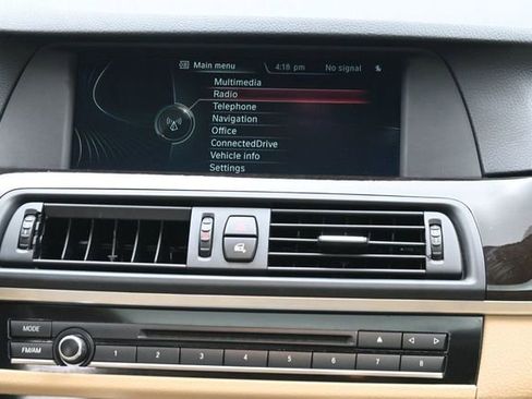 Used 2013 BMW 528i Sedan RWD image 19
