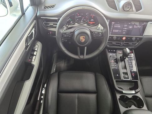 New 2026 Porsche Macan AWD/4WD image 12