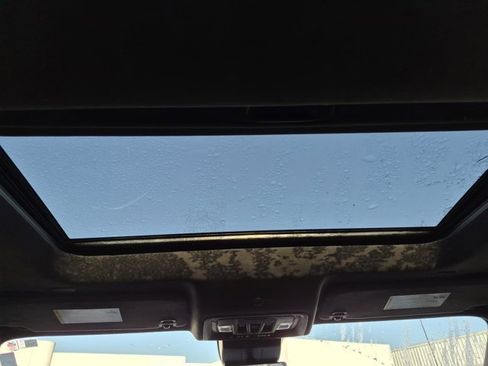 Used 2022 GMC Sierra 1500 AT4X image 18