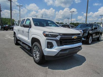New 2025 Chevrolet Colorado LT w/ LT Convenience Package