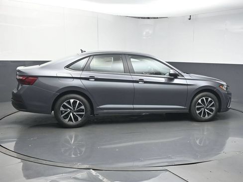 Used 2025 Volkswagen Jetta S FWD image 8