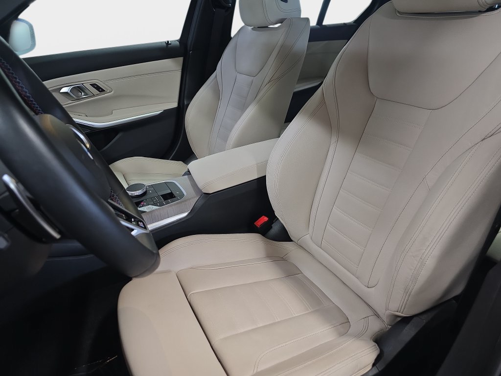 Certified 2025 BMW M340i w/ Premium Package RWD image 17