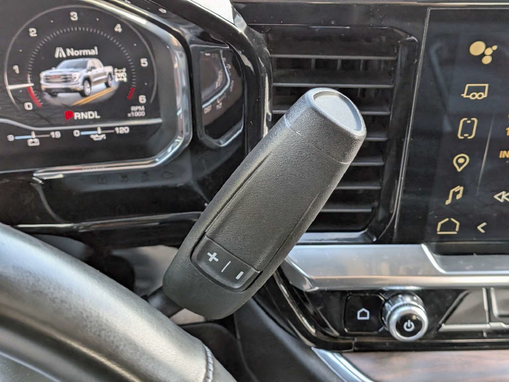 Used 2025 GMC Sierra 1500 SLT AWD/4WD image 24