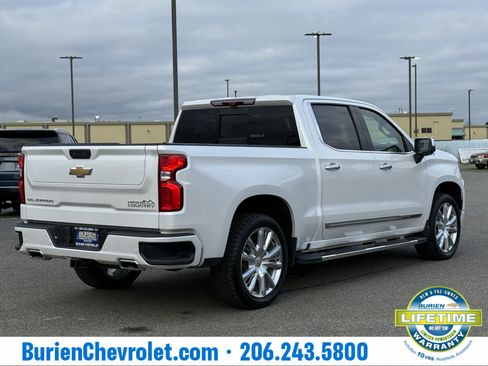 Used 2022 Chevrolet Silverado 1500 High Country w/ High Country Premium Package image 5