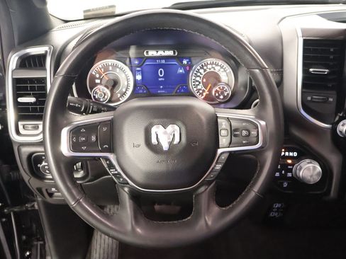 Used 2025 RAM 1500 Laramie AWD/4WD image 31