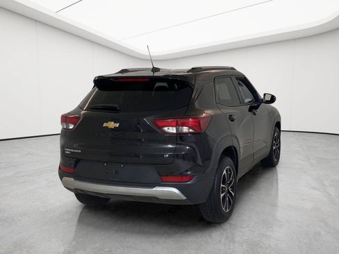 Used 2025 Chevrolet TrailBlazer LT AWD/4WD image 10