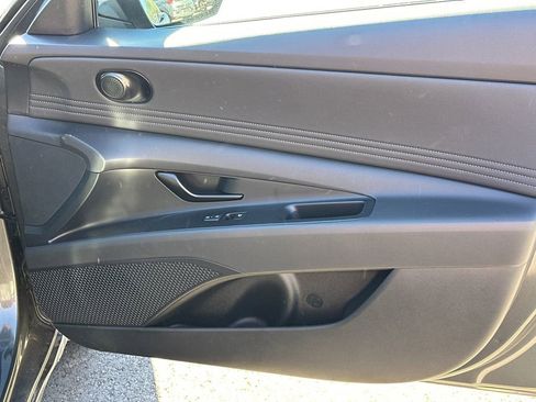 New 2025 Hyundai Elantra Sport image 14