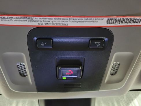 Used 2023 Toyota Camry SE FWD image 20