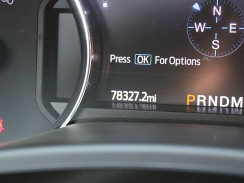 Used 2022 Ford F350 Platinum w/ Tremor Off-Road Package AWD/4WD image 22