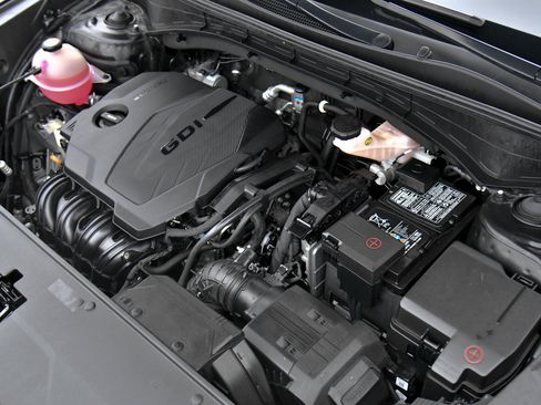 Used 2023 Kia Sorento LX image 43