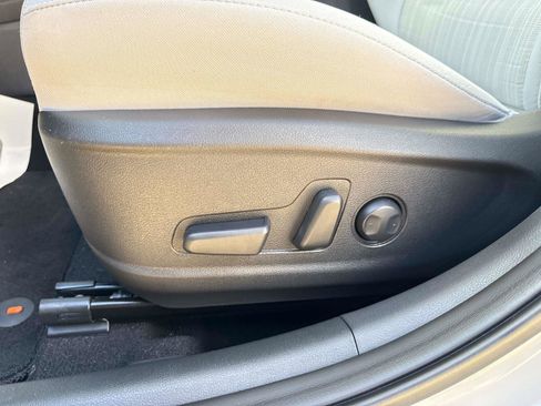 Certified 2023 Hyundai Kona SEL image 19