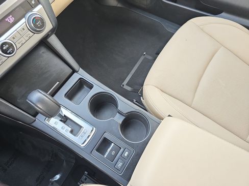 Used 2017 Subaru Outback 2.5i Limited w/ Popular Package #5 image 23