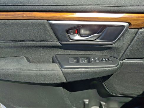 Used 2021 Honda CR-V EX image 11