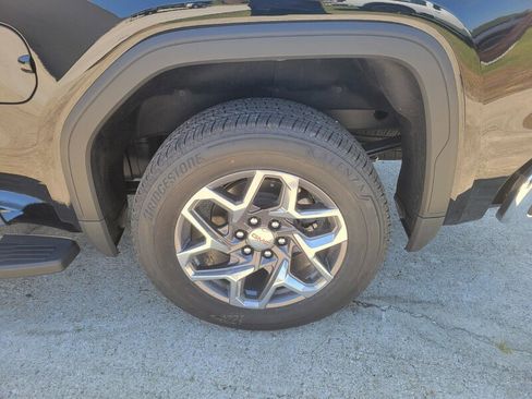 New 2026 GMC Sierra 1500 SLT w/ SLT Premium Plus Package image 9