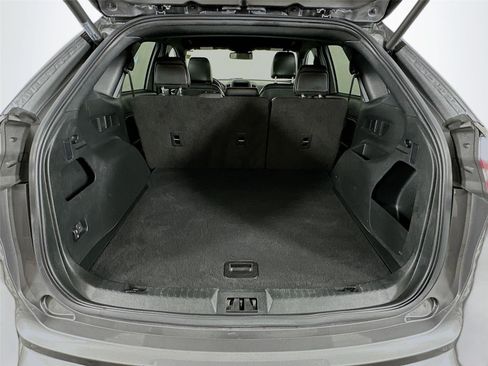 Used 2022 Ford Edge ST-Line w/ Class II Trailer Tow Package AWD/4WD image 26