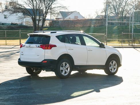 Used 2014 Toyota RAV4 XLE image 5