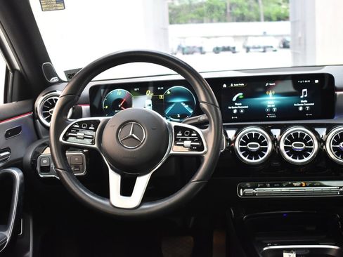 Used 2021 Mercedes-Benz A 220 4MATIC w/ Premium Package image 23
