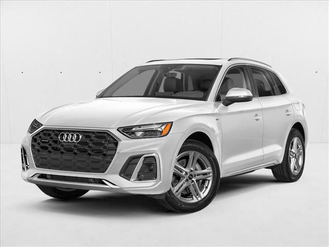 Used 2024 Audi Q5 e Prestige w/ Prestige Package AWD/4WD image 1