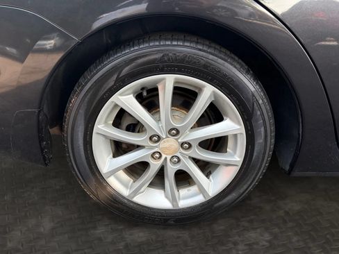 Used 2014 Subaru Impreza 2.0i Premium w/ All-Weather Package w/CVT AWD/4WD image 37