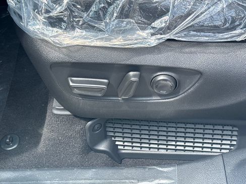 New 2026 Toyota Sienna Platinum AWD/4WD image 66