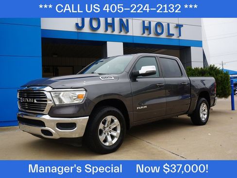 Used 2024 RAM 1500 Laramie AWD/4WD image 1