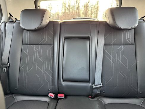 Used 2020 Chevrolet Trax LT w/ Sun & Sound Package image 36