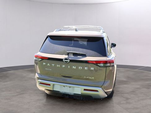 Used 2024 Nissan Pathfinder Platinum w/ Cargo Package AWD/4WD image 11