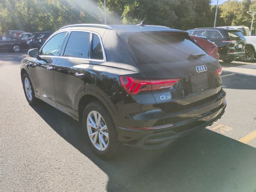 Used 2025 Audi Q3 2.0T Premium AWD/4WD image 4
