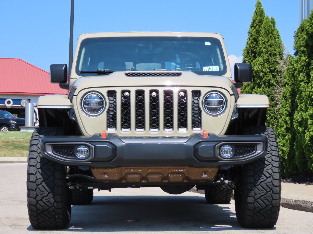 Used 2022 Jeep Gladiator Mojave w/ LED Lighting Group AWD/4WD image 6