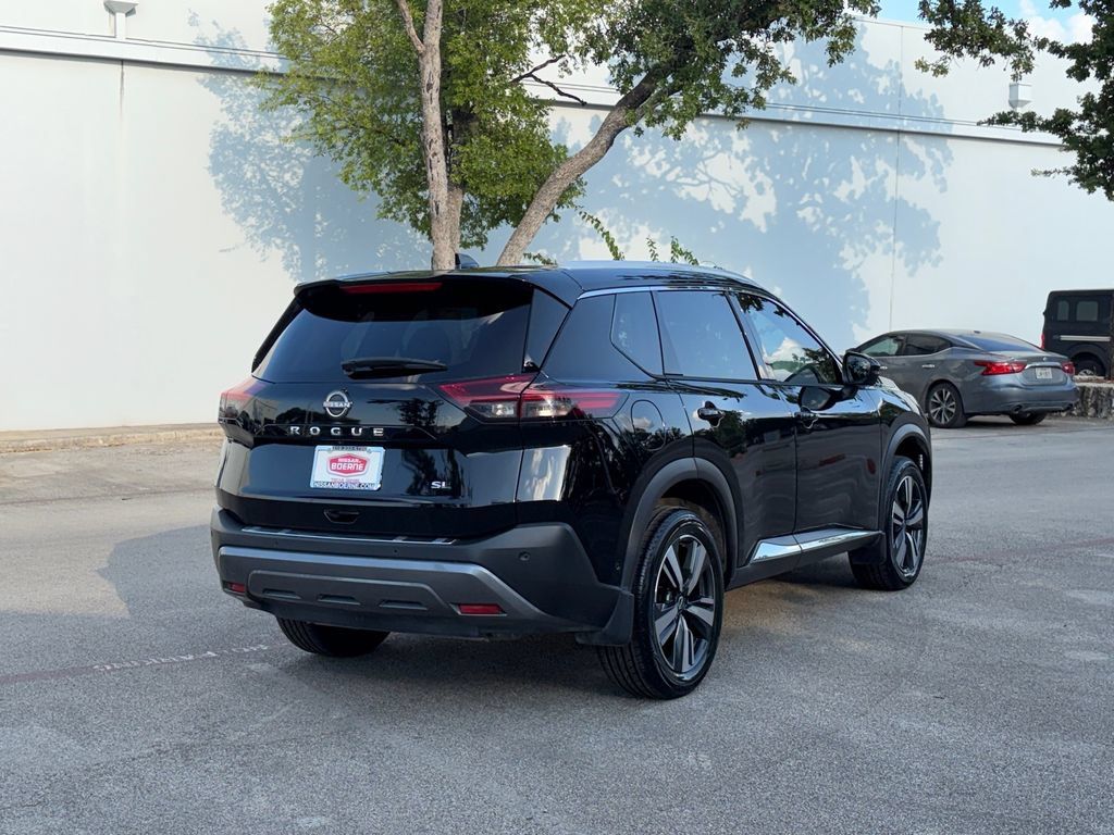 Certified 2023 Nissan Rogue SL w/ SL Premium Package FWD image 5