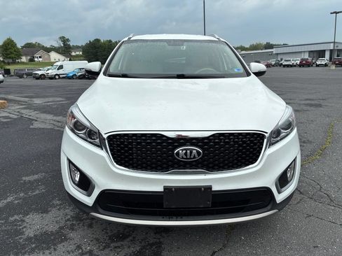 Used 2016 Kia Sorento EX AWD/4WD image 3