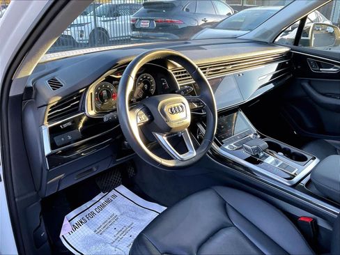 Used 2021 Audi Q7 2.0T Premium Plus w/ Premium Plus Package AWD/4WD image 17