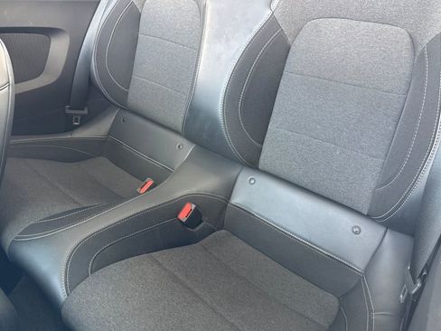 Used 2025 Ford Mustang Convertible RWD image 6