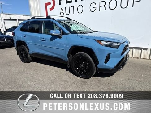 Used 2022 Toyota RAV4 SE w/ Convenience Package AWD/4WD image 2