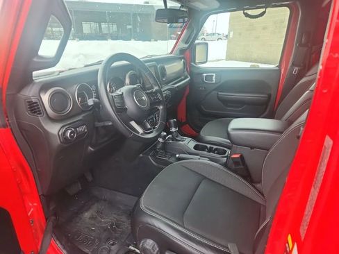 Used 2020 Jeep Wrangler Unlimited Sport image 4