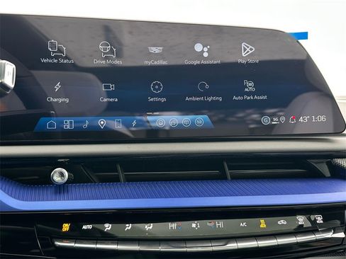 New 2026 Cadillac Optiq Sport 2 image 28