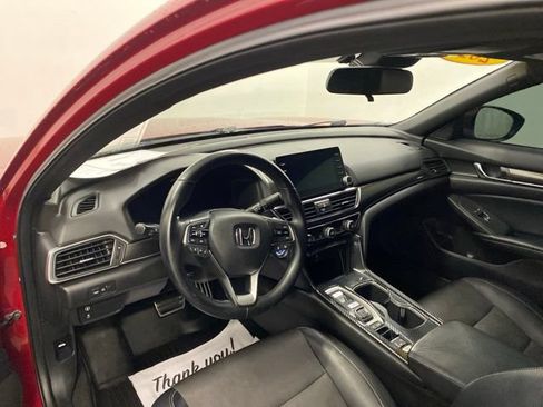 Used 2018 Honda Accord Sport image 7